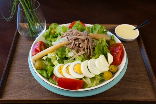 ENSALADA CON PATO PEKINES