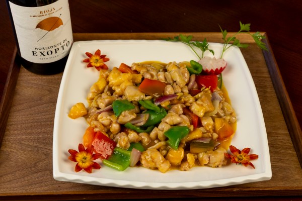 POLLO CON SALSA CURRY AL WOK