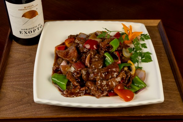 TERNERA CON SALSA DE OSTRAS AL WOK