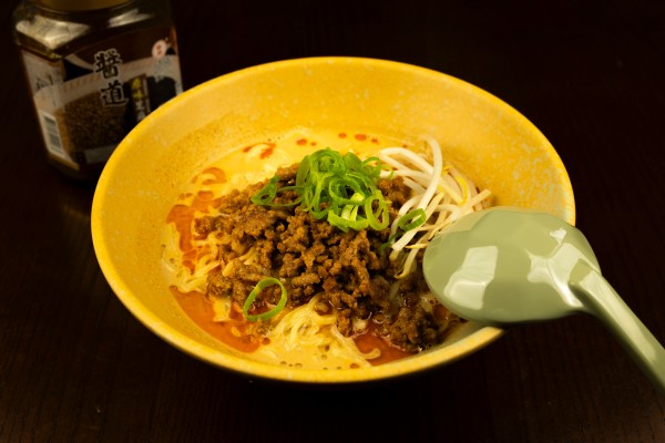 RAMEN DE CARNE PICADA