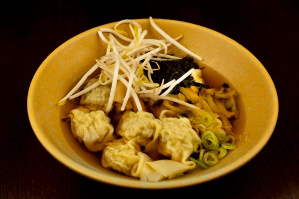 WONTONS DE CERDO Y GAMBAS