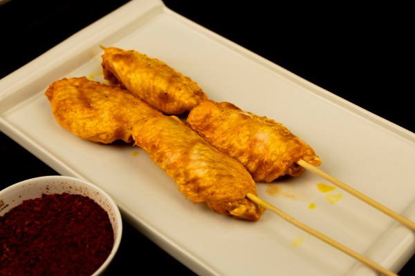 BROCHETAS ALITAS DE POLLO 2/UND