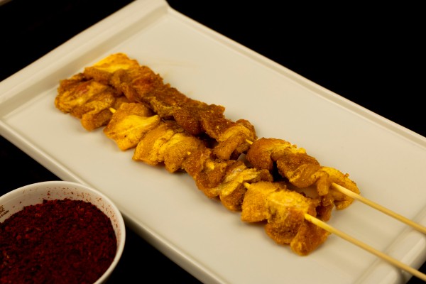 BROCHETAS DE PANCETA DE CERDO 2/UND